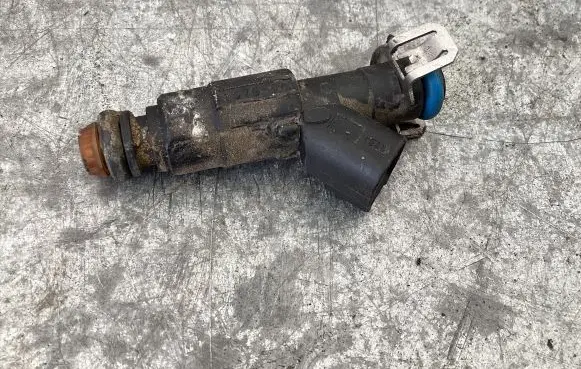 Mazda 6 Fuel injector