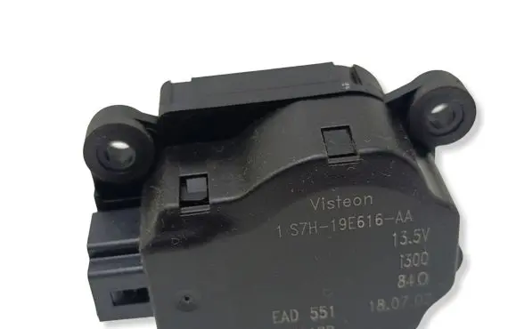 Ford Focus Air flap motor/actuator 1S7H19E616AA