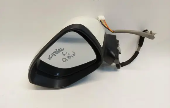 Nissan X-Trail T33 Front door electric wing mirror NISXTRLUS78029187