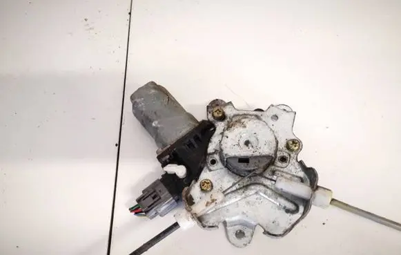 Mitsubishi Lancer Front door window regulator motor 