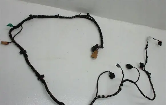 Volkswagen Golf VII Engine installation wiring loom