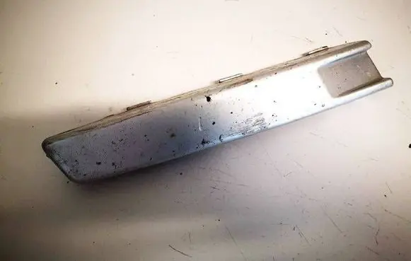 Volkswagen PASSAT B6 Front bumper splitter molding 3c0807646a