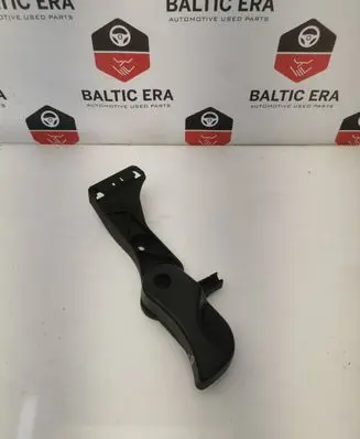 BMW 1 F20 F21 Engine bonnet (hood) release handle 7326365