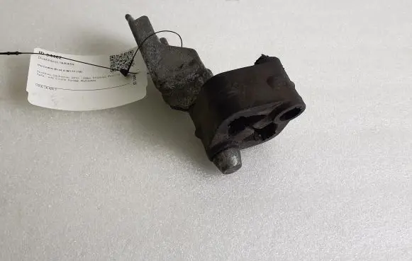 Muffler mount bracket/holder