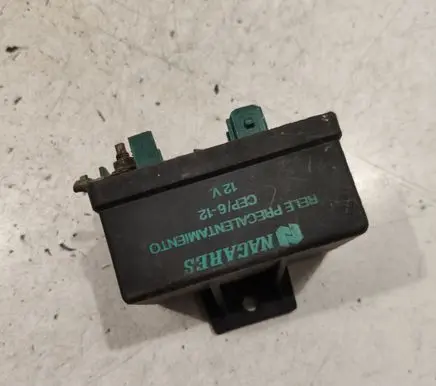 Peugeot 406 Glow plug pre-heat relay