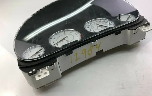 Chrysler 300M Speedometer (instrument cluster) P05026411AC S903