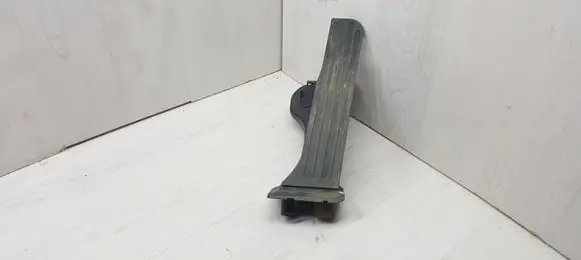 Skoda Octavia Mk2 (1Z) Accelerator throttle pedal 1K1721503P