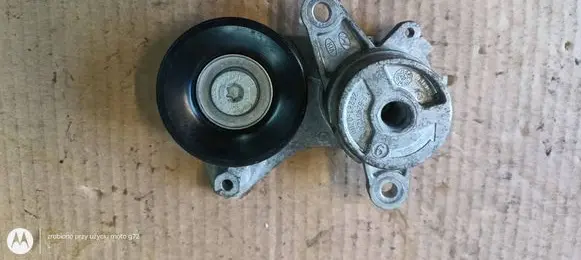 Hyundai Bayon Timing belt tensioner 252810700