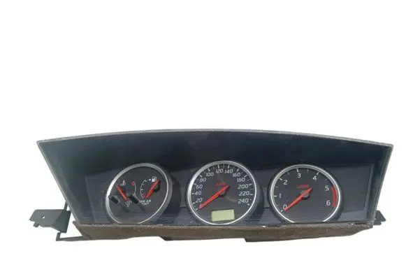 Nissan Primera Speedometer (instrument cluster) Av619