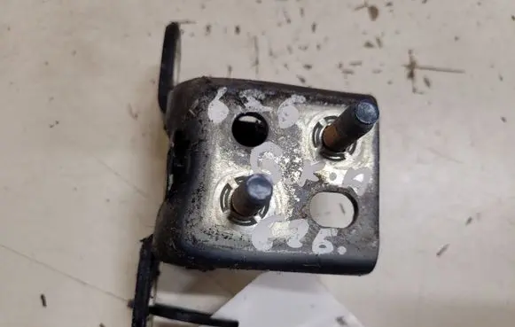 Jaguar S-Type Rear door lower hinge