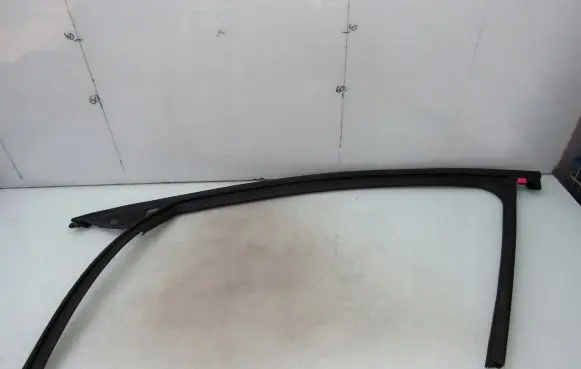 Mazda CX-60 Front door rubber seal C0HGZ04