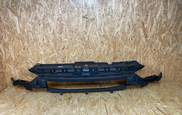 Opel Corsa F Front bumper mounting bracket 9829535680