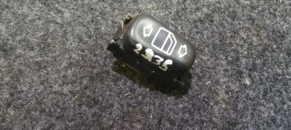 Mercedes-Benz S W220 Electric window control switch 2208201210 03100504