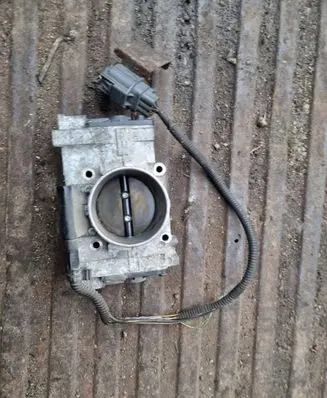 Volvo C70 Throttle valve AH0012381E 8644347 08W300502