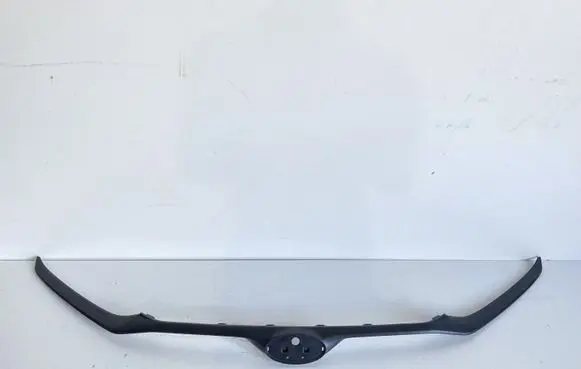 Hyundai Kona I Front bumper upper radiator grill 86566K4000