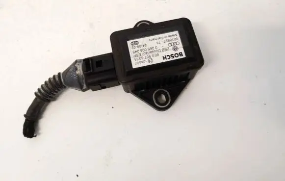 Skoda Superb B5 (3U) ESP acceleration yaw rate sensor 8e0907637a 0265005245