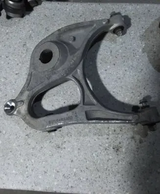 Jeep Grand Cherokee Rear upper control arm/wishbone 52124814AD