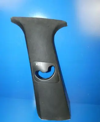 BMW X5 E70 (B) pillar trim (top)