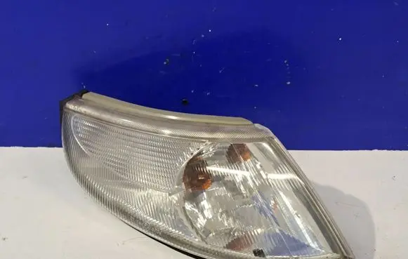 Saab 95 - 96 Front indicator light 4912523