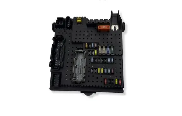 Volvo V70 Fuse module 30728512