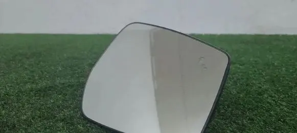 Nissan Note (E12) Wing mirror glass 212834406