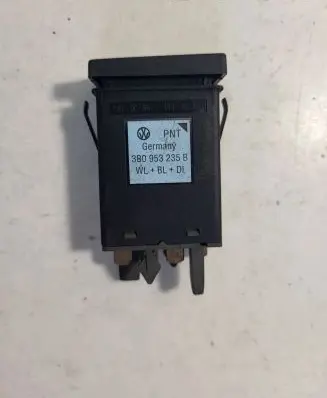 Volkswagen PASSAT B7 Hazard light switch 3B0953235B PNT60100