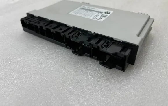 BMW 7 F01 F02 F03 F04 Seat control module 9306085 00276402 C7317030000
