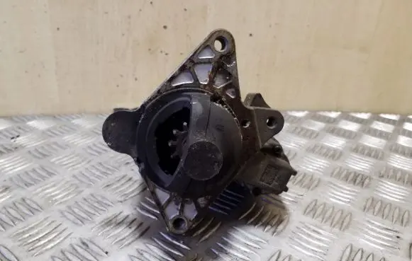 Renault Master III Starter motor 233003407R ESW2211