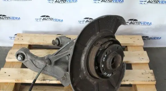BMW M6 Rear wheel hub spindle/knuckle 