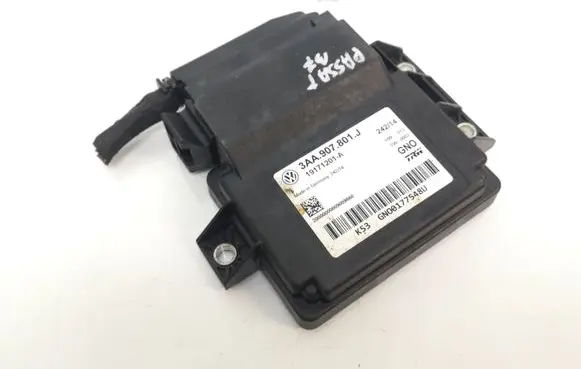 Volkswagen PASSAT B6 Hand brake control module 3AA907801J 19171201A