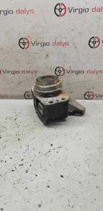 Peugeot 307 Engine mount bracket 9636270080