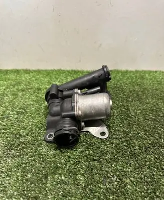Mercedes-Benz C AMG W205 Coolant heater control valve A1772030064