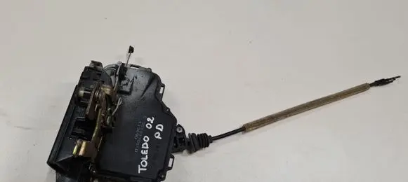 Seat Toledo II (1M) Front door lock 3B1837016A