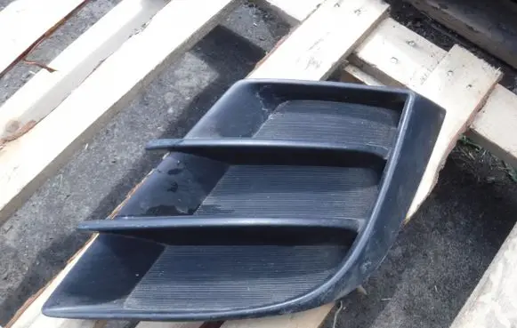 Mazda 6 Front bumper lower grill BCW850C21
