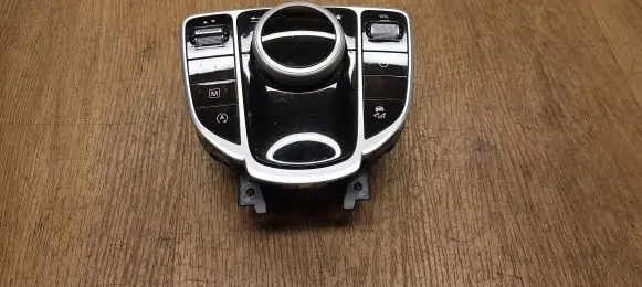 Mercedes-Benz GLC X253 C253 Head unit multimedia control A2059006115