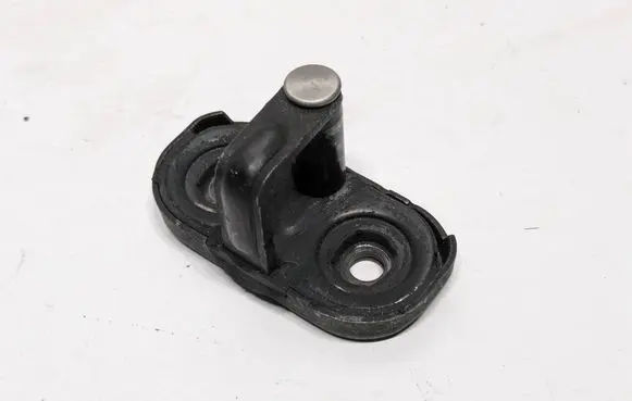 Volkswagen Polo VI Tailgate/trunk/boot lock/catch/latch 2G6827517A