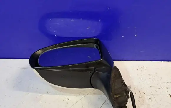 Toyota Prius+ (ZVW40) Front door electric wing mirror 8794047140