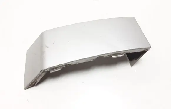 Volvo XC90 Rear/tail light trim molding 8620819