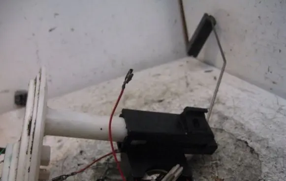Fuel level sensor