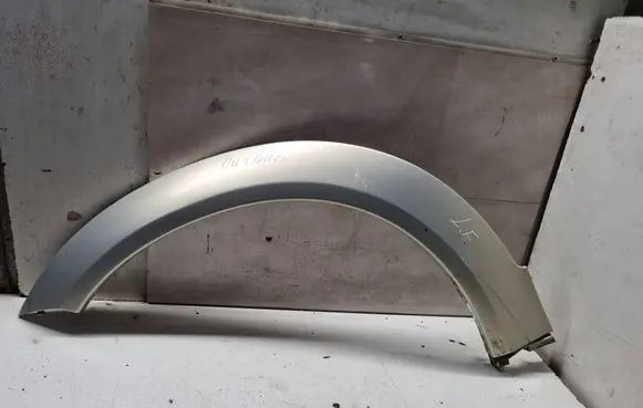 Subaru Outback Fender trim (molding) 