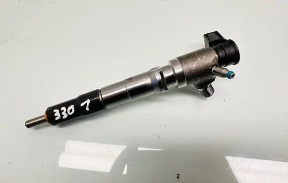 Fuel injector