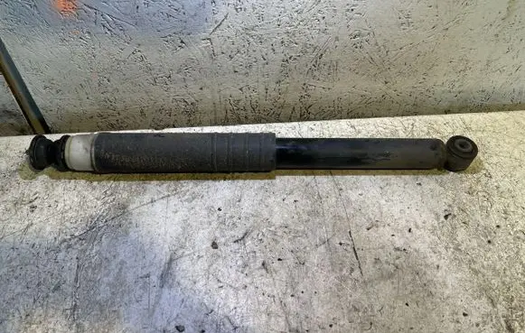 Renault Clio IV Rear shock absorber/damper