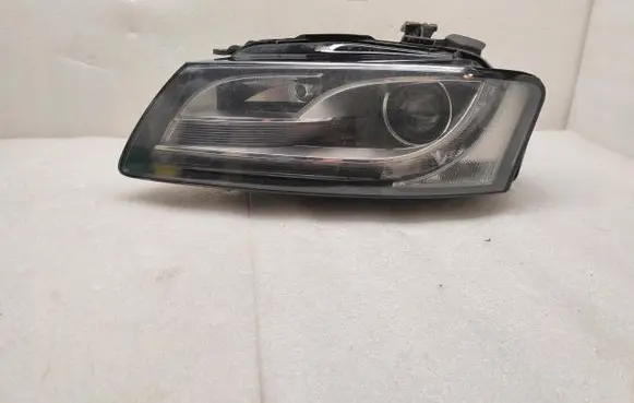 Audi A5 8T 8F Headlight/headlamp