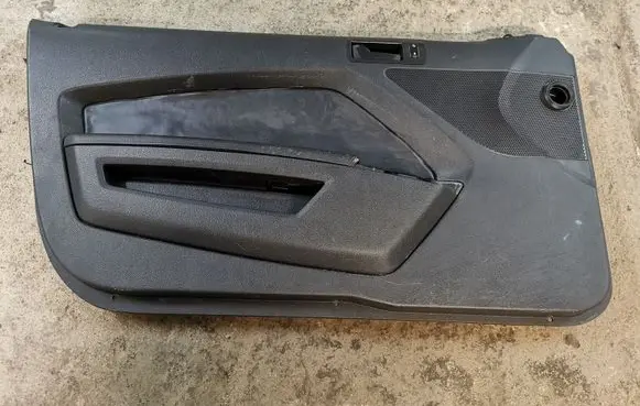 Ford Mustang V Front door card panel trim DR336323943AC