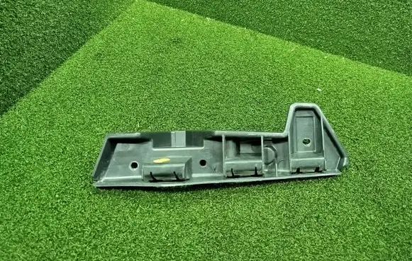 Renault Master III Front bumper mounting bracket 620430006R 0001036423