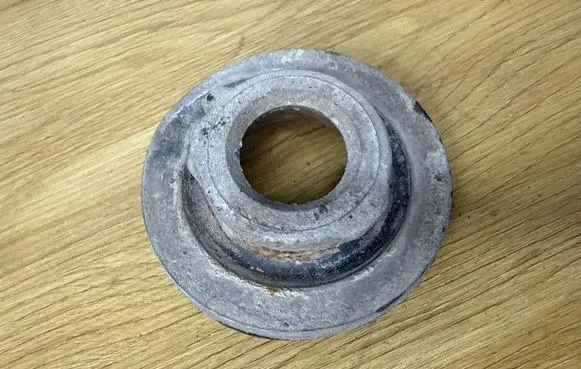 Skoda Octavia Mk2 (1Z) Rear coil spring rubber mount 1K0512297D