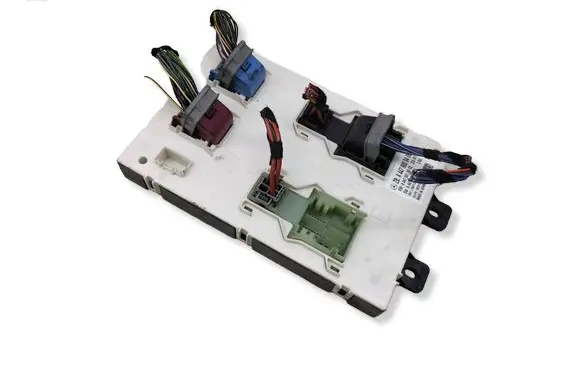 Mercedes-Benz Vito Viano W447 Central body control module A4479009409 A4479022005 A4479015003