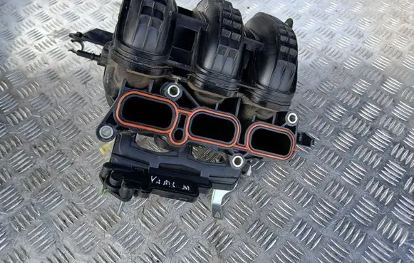 Toyota Yaris Intake manifold 171200Q050