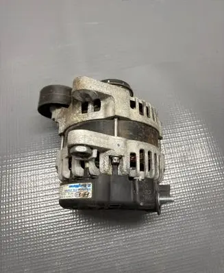 KIA Ceed Generator/alternator 3730007400 61009890