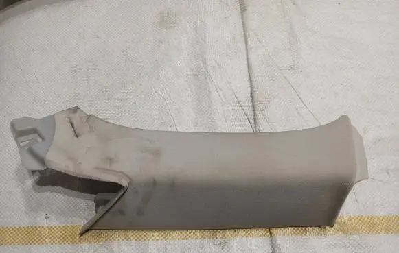 Volkswagen PASSAT B8 (C) pillar trim 3G9867242 106570X